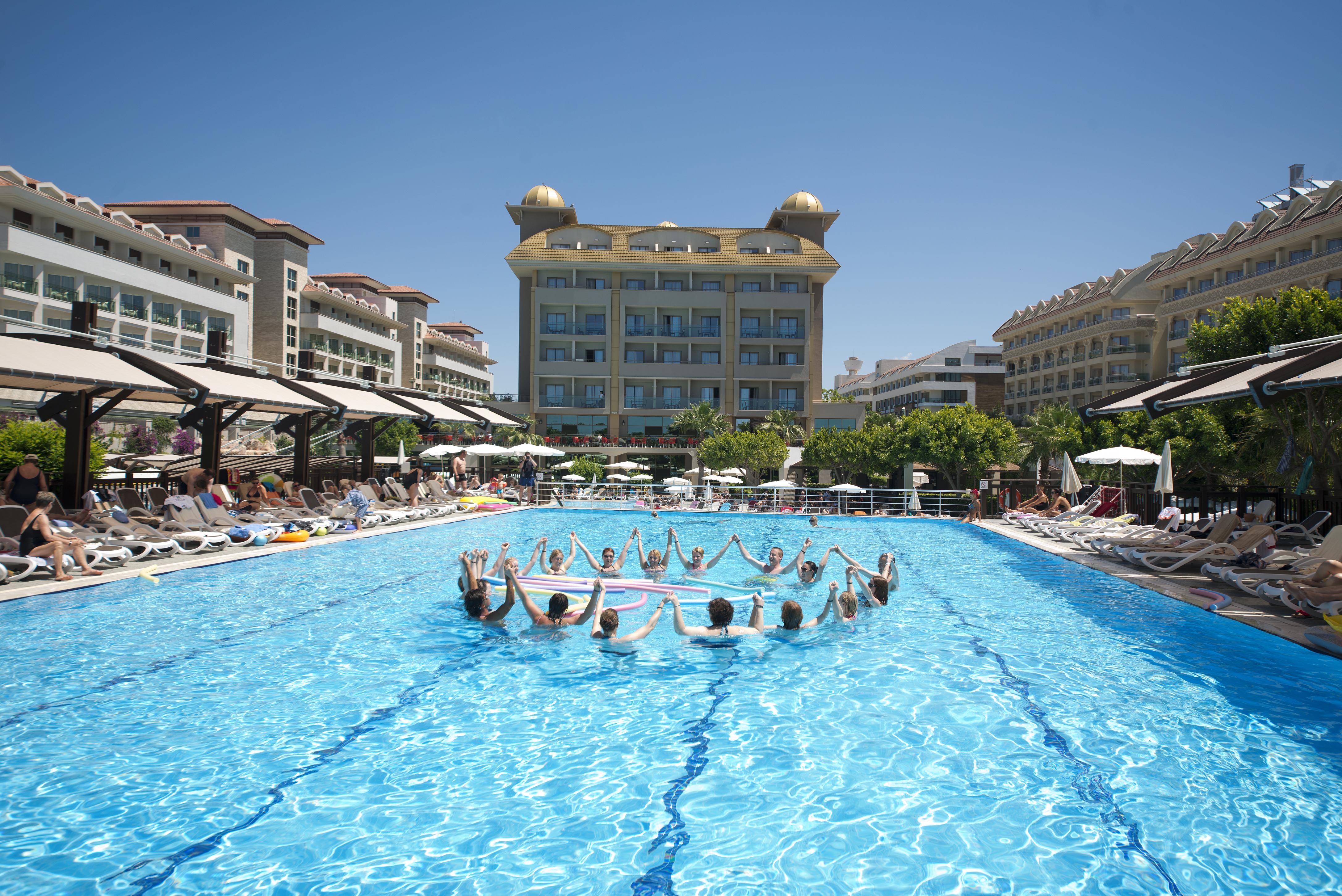 Aydinbey King'S Palace & Spa Side Exterior photo